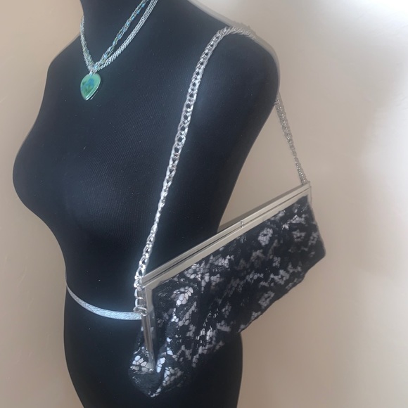 WhiteHouse BlackMarket snap closure chain strap - Picture 8 of 8